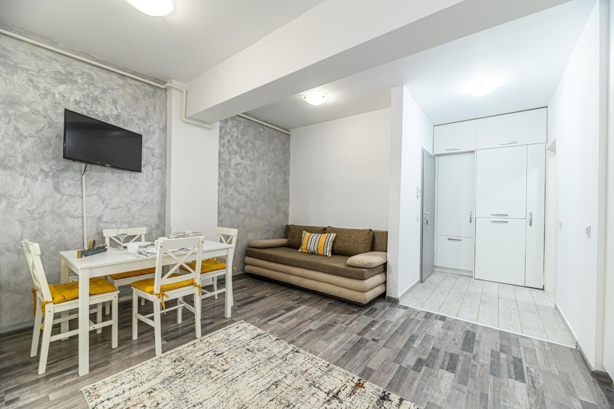 Jad - Comfortable - Apartments - Coresi Brasov Exterior photo